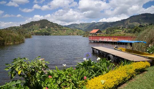 7 Days Luxury Uganda Fly-In Safari